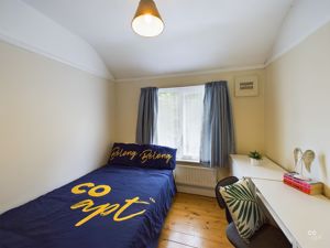 bedroom 3 - click for photo gallery